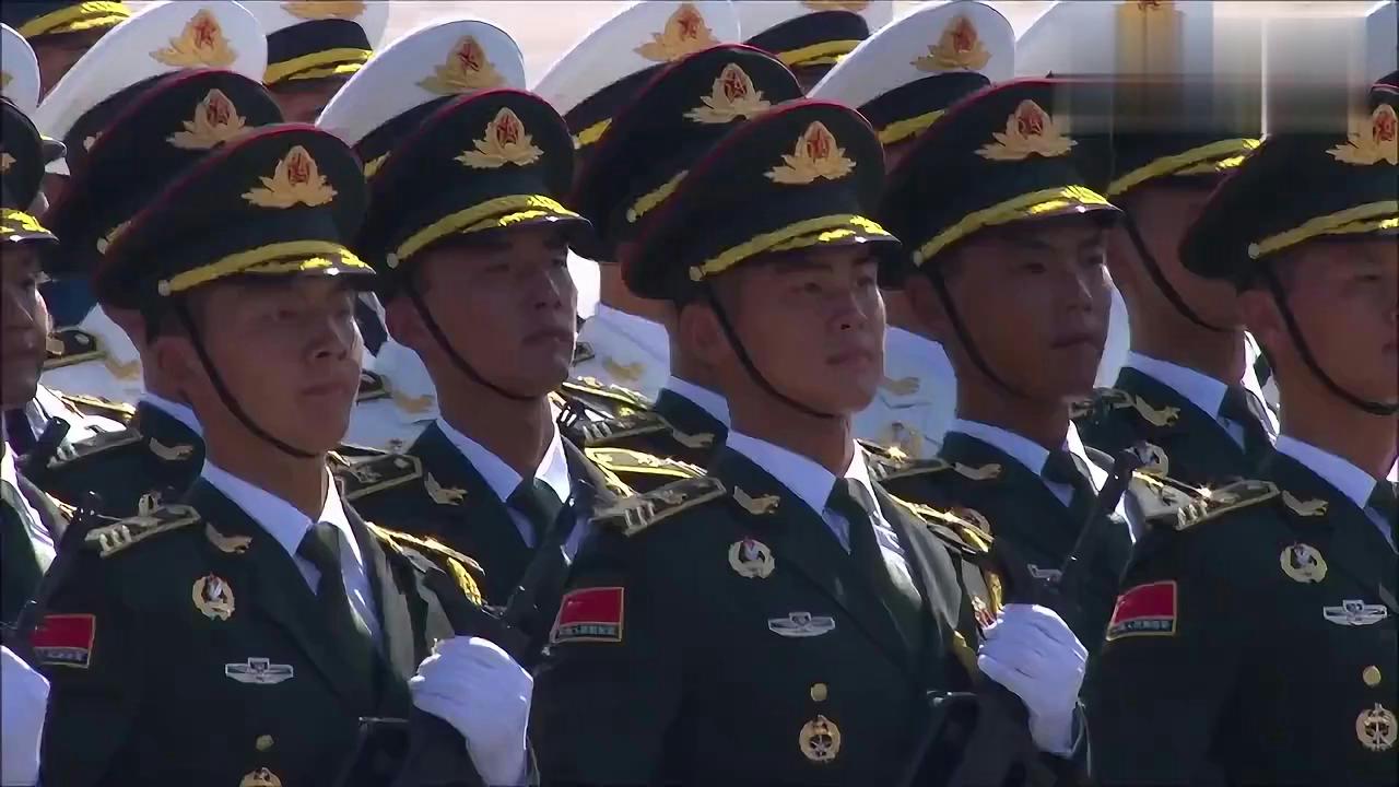 三軍儀仗隊霸氣視頻，展現(xiàn)雄壯軍威與卓越風(fēng)采，三軍儀仗隊雄壯風(fēng)采霸氣展現(xiàn)視頻，彰顯卓越軍威與風(fēng)采
