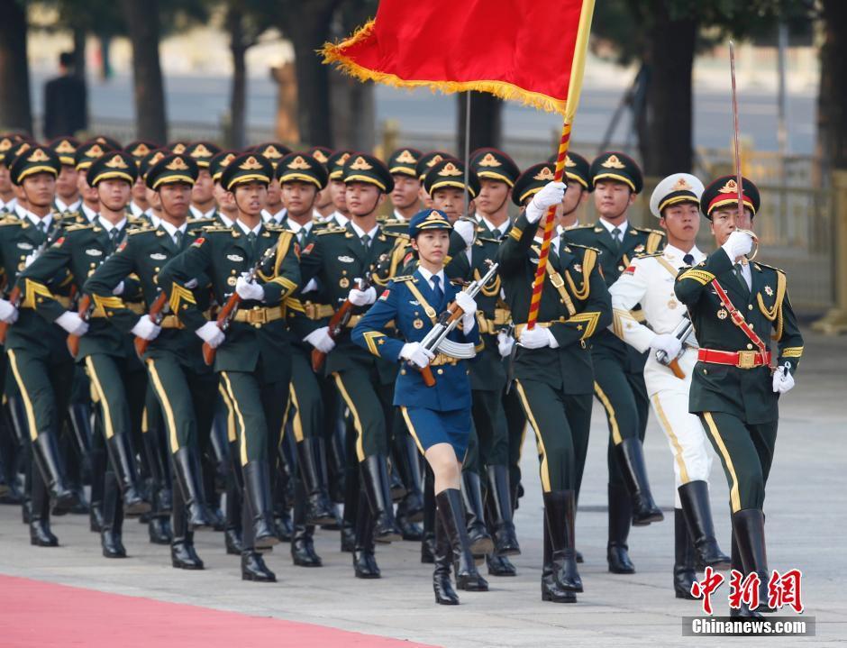 三軍儀仗隊高清大圖，展現(xiàn)榮耀與威嚴(yán)的壯麗畫卷，三軍儀仗隊壯麗畫卷，榮耀與威嚴(yán)的高清展示