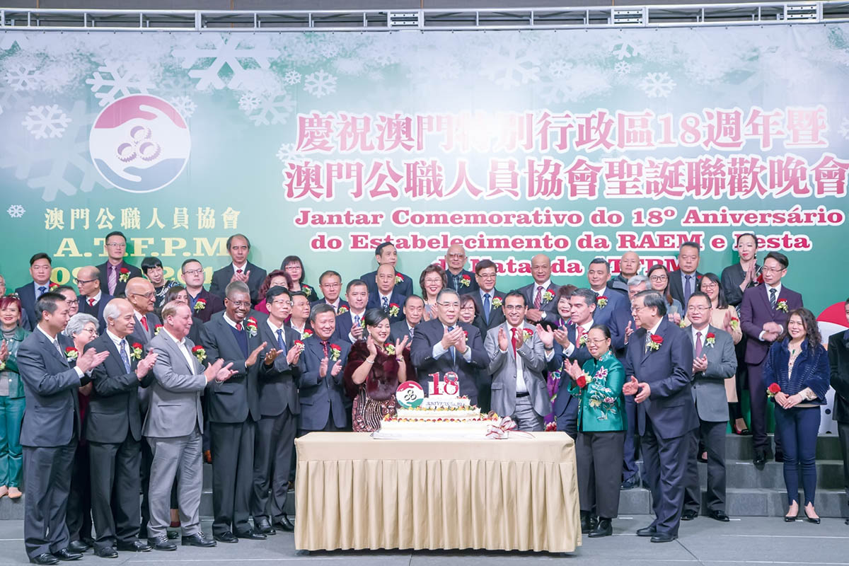 澳門掛牌正版掛牌，探索其背后的意義與價(jià)值，澳門正版掛牌背后的意義與價(jià)值探索