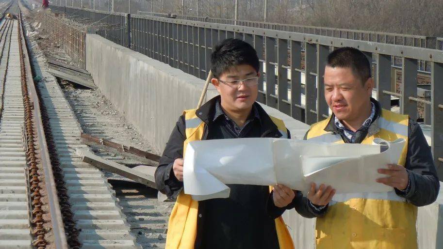 劉伯溫一肖期期淮，傳奇人物與神秘預(yù)測的背后故事，劉伯溫一肖期期淮，傳奇人物背后的神秘預(yù)測與故事揭秘