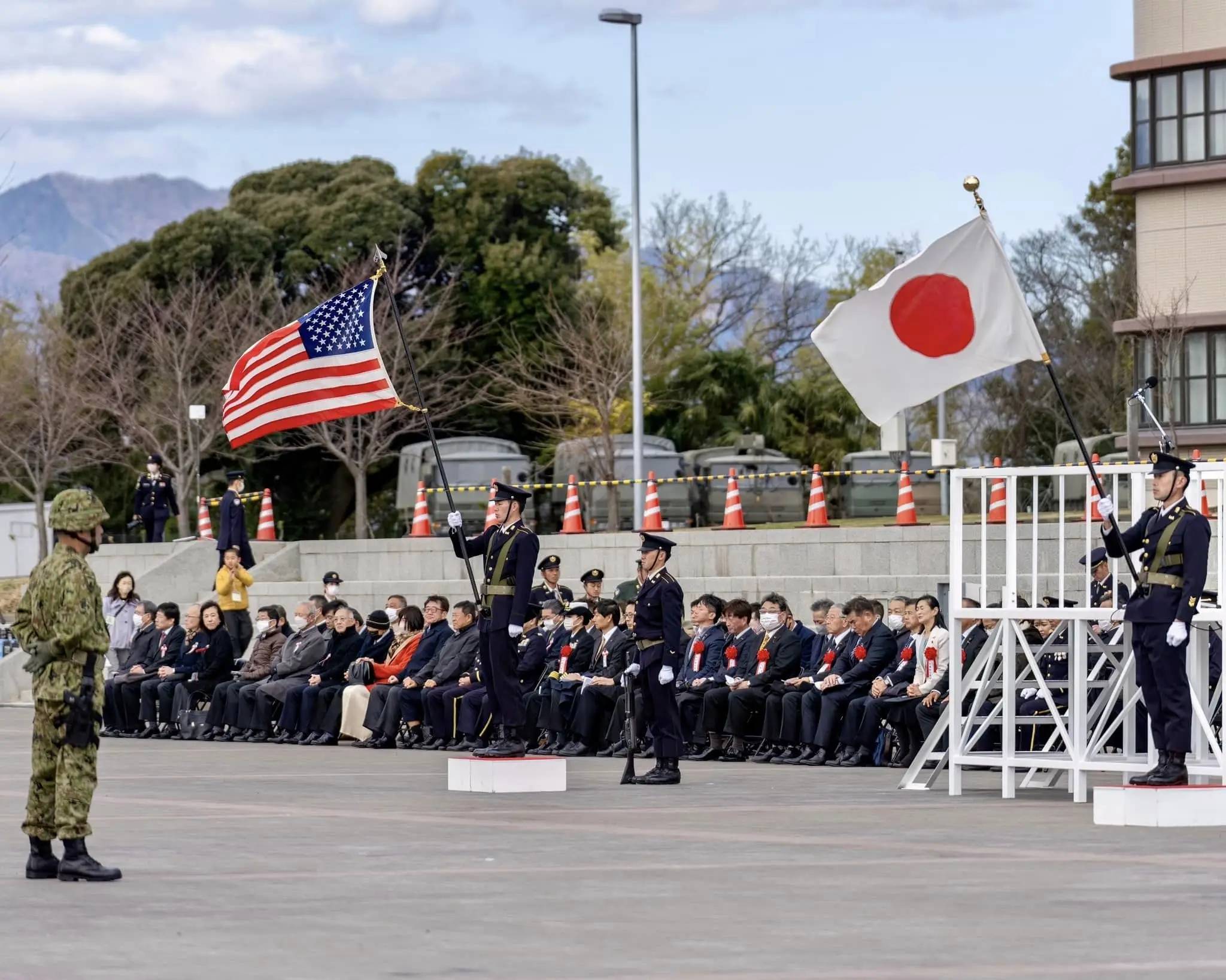 中國日本最新軍事新聞，全球軍事動態(tài)下的中日軍事進展，中日軍事進展最新動態(tài)，全球背景下的軍事新聞與動態(tài)更新