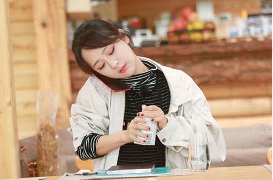 演員王珂為何不溫不火？——深度解析其演藝之路，演員王珂演藝之路解析，為何未能大紅大紫？深度探究其演藝生涯。