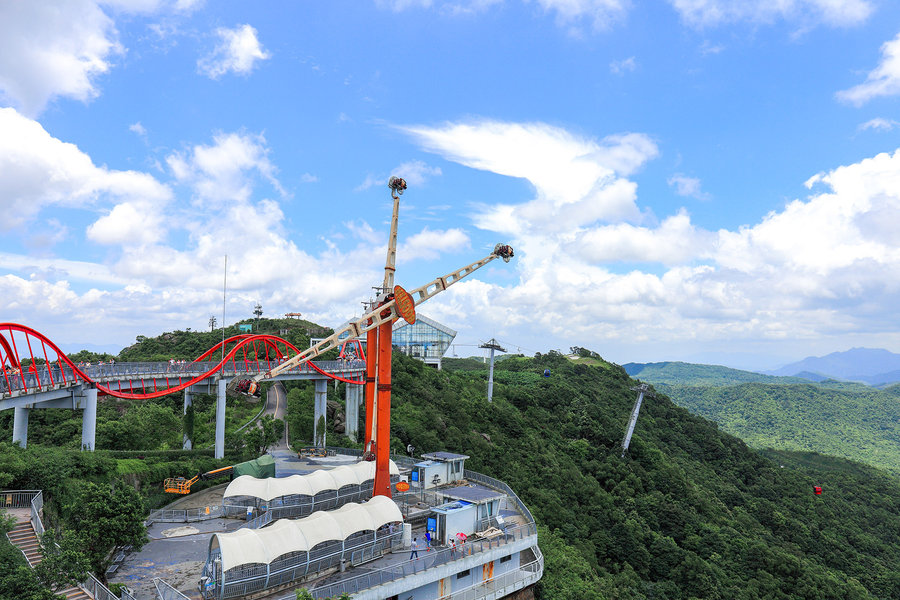 探索神秘壯麗的東部華僑城大峽谷，探索壯麗神秘之旅，東部華僑城大峽谷