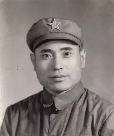 揭秘劉伯溫一肖中持期期誰——?dú)v史謎團(tuán)解析，劉伯溫一肖中持期期誰揭秘，歷史謎團(tuán)深度解析