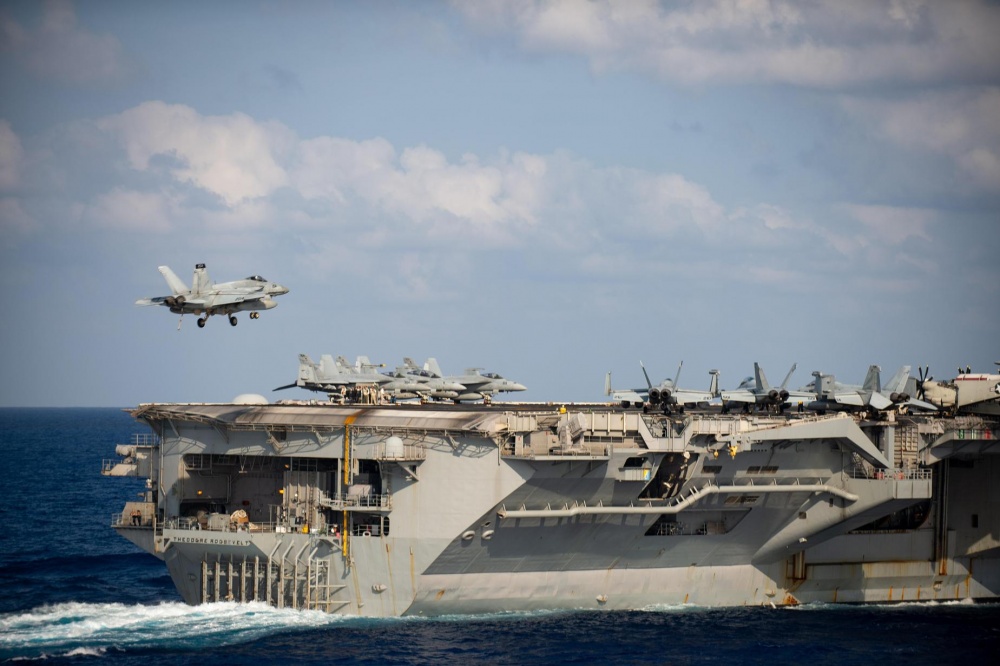 航母，全球海軍力量的巔峰代表與戰(zhàn)略意義，全球海軍力量巔峰代表航母及其戰(zhàn)略意義