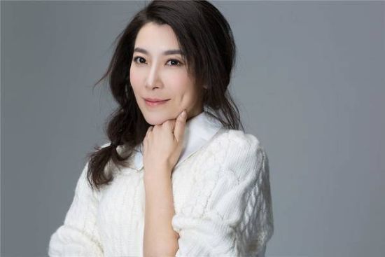 張棪琰個人資料，深度解析一位才華橫溢的藝人，張棪琰個人檔案及才華深度解析