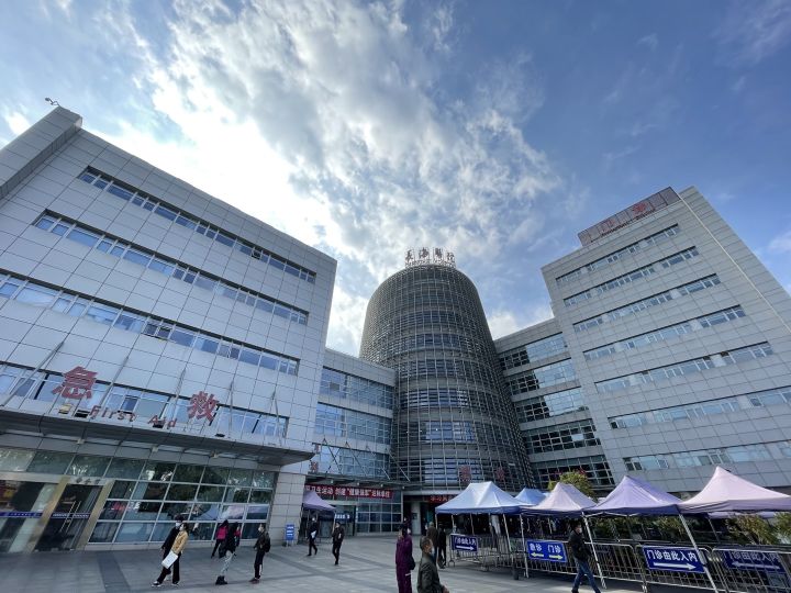 上海長海醫(yī)院，卓越醫(yī)療服務的典范，上海長海醫(yī)院，卓越醫(yī)療典范，服務至上