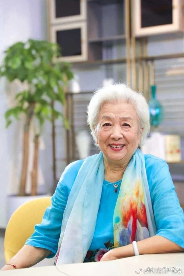 謝芳個人資料簡介及簡歷，謝芳個人資料簡介與生平簡歷概述