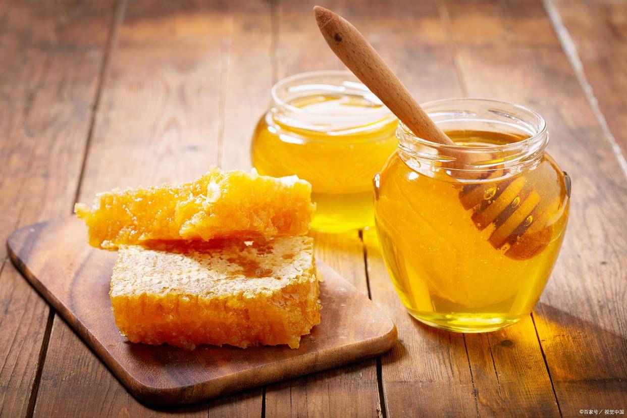長期喝蜂蜜水的好處，健康生活的甜蜜選擇，長期喝蜂蜜水的好處，甜蜜生活的健康之選