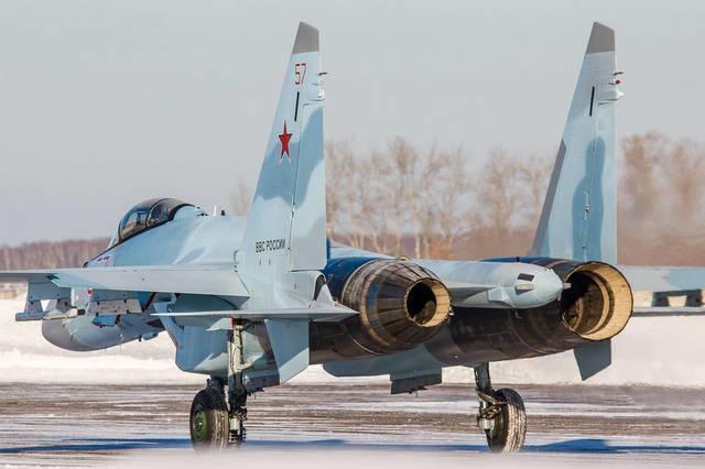 殲-11戰(zhàn)機(jī)，卓越性能與獨(dú)特優(yōu)勢(shì)解析，殲-11戰(zhàn)機(jī)，卓越性能與獨(dú)特優(yōu)勢(shì)深度解析